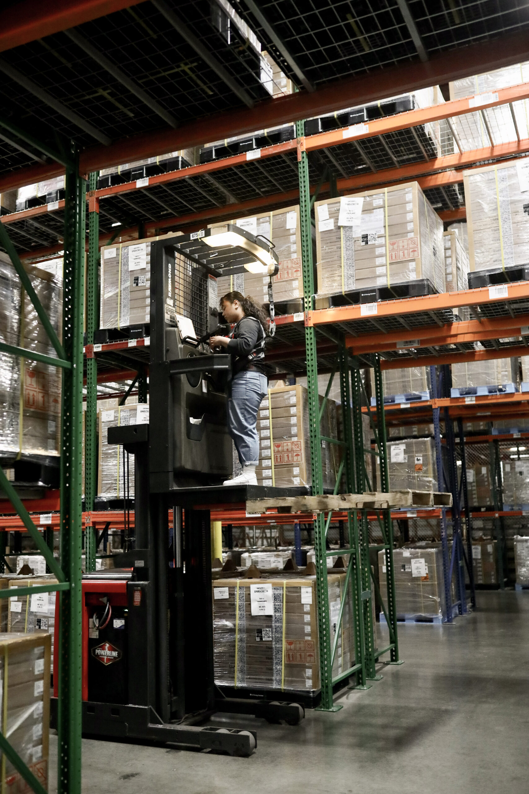 How Direct-to-Consumer Fulfillment Can Protect Growth